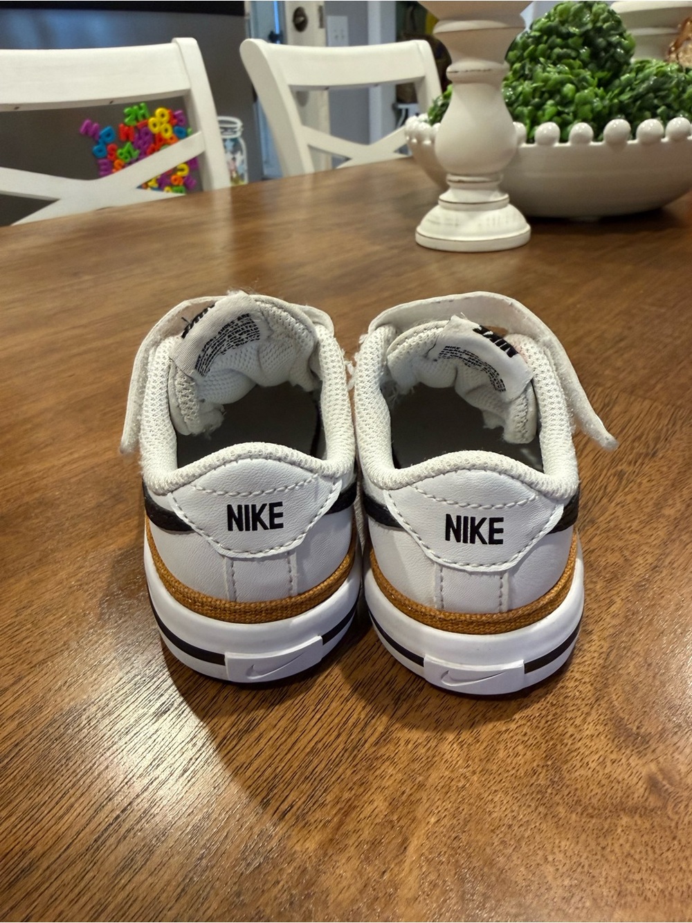 Nike White Kids Sneakers with Black Swoosh and Brown Accent - Picture 3 of 9